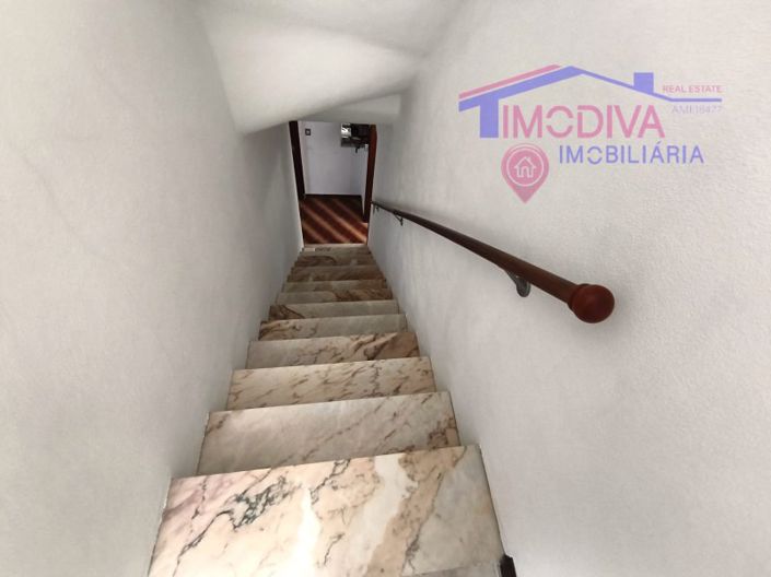 Image No.24-3 Bed House for sale