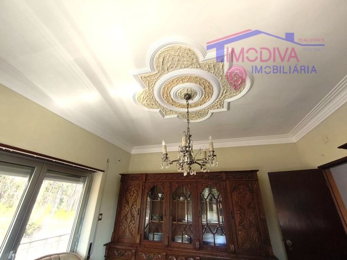 Image No.31-3 Bed House for sale