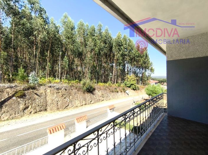 Image No.34-3 Bed House for sale