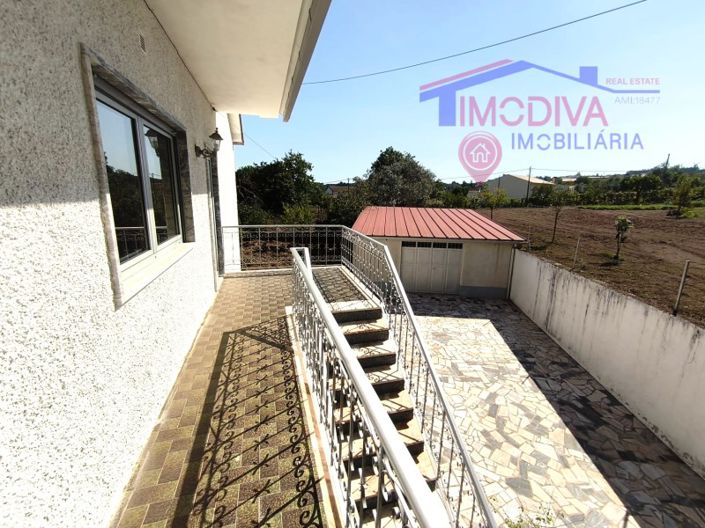 Image No.35-3 Bed House for sale