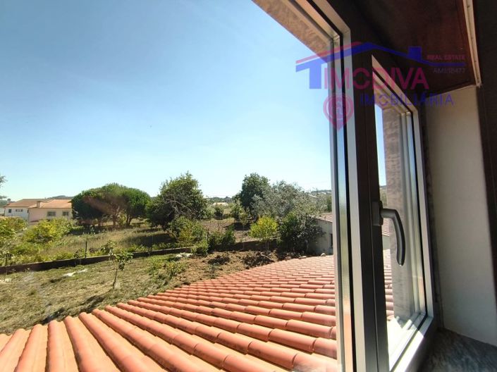 Image No.39-3 Bed House for sale