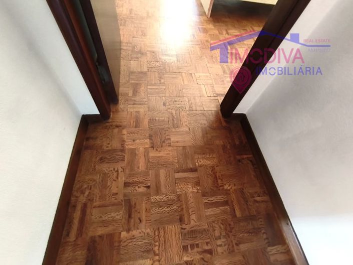 Image No.40-3 Bed House for sale