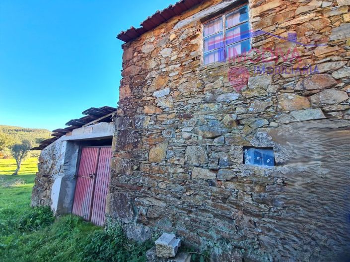 Image No.2-Maison de 2 chambres à vendre à Pedrógão Grande