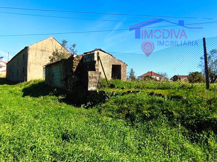 Image No.2-Farmhouse for sale