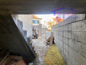 idb8b6c201-0000-0500-0000-0000189a3afe