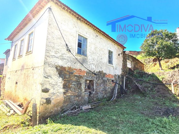 Image No.3-Maison de 3 chambres à vendre à Pedrógão Grande