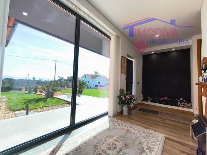 Image No.7-Maison de 3 chambres à vendre à Figueiró dos Vinhos