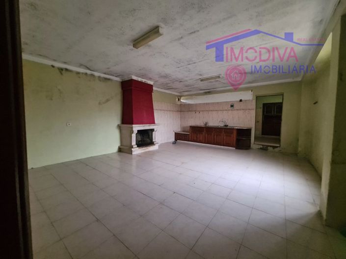 Image No.6-House for sale