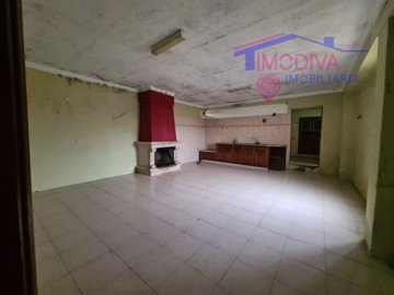 id9328c701-0000-0500-0000-000019059d42