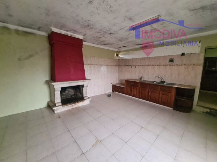 Image No.7-House for sale