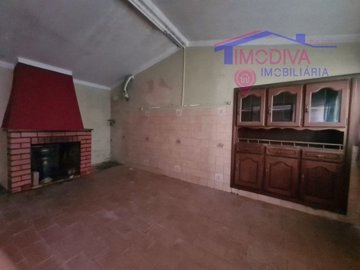 id9328c701-0000-0500-0000-000019059d49