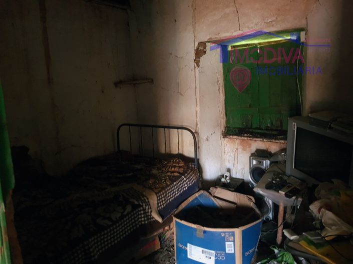 Image No.10-3 Bed House for sale