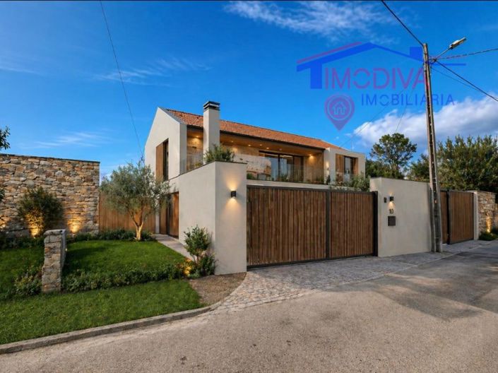 Image No.2-3 Bed House for sale