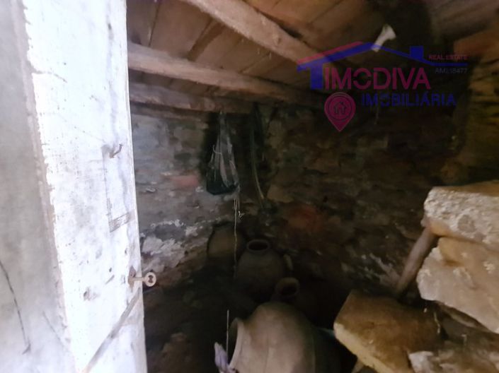 Image No.20-3 Bed House for sale