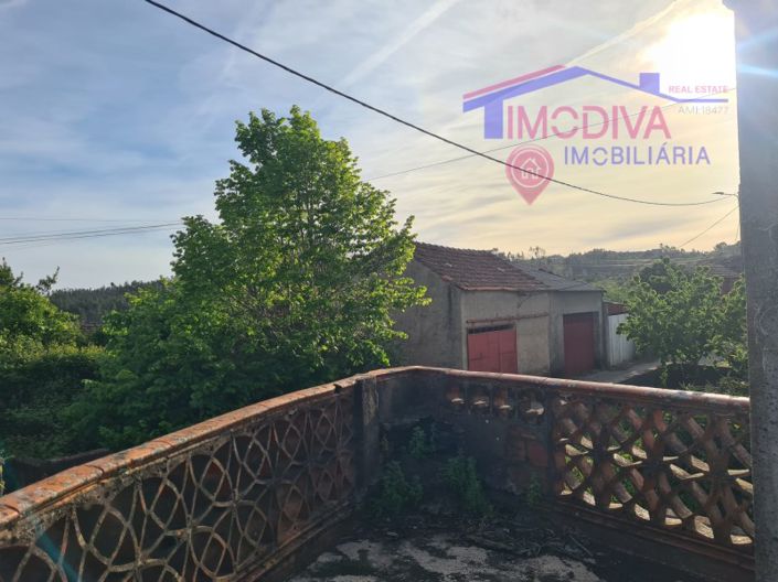 Image No.8-3 Bed House for sale