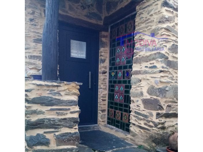 Image No.2-2 Bed House for sale