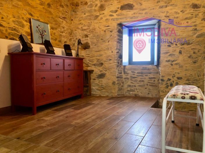 Image No.32-2 Bed House for sale