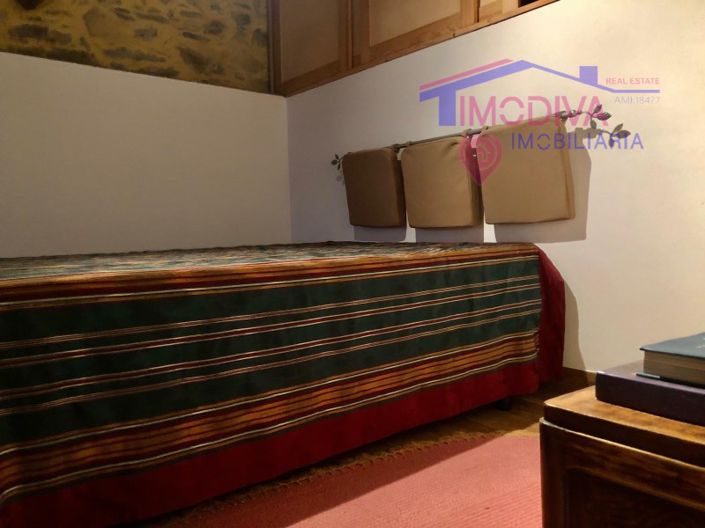 Image No.34-2 Bed House for sale