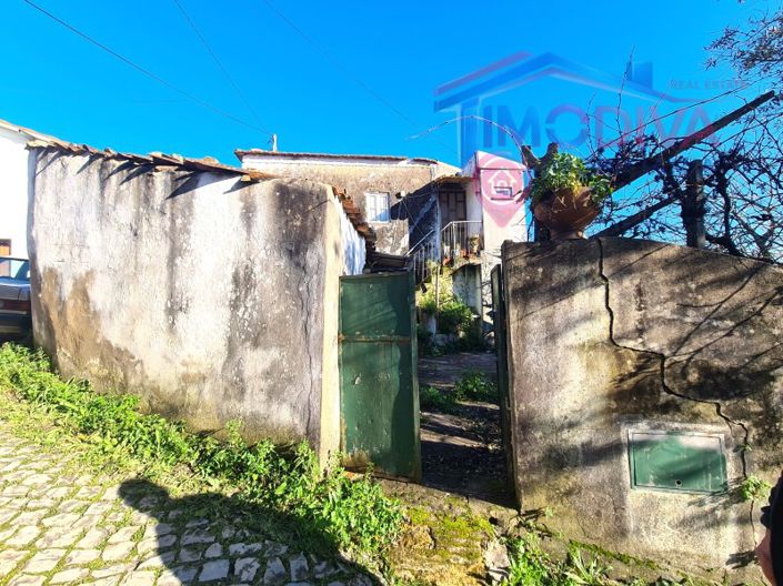 Image No.25-2 Bed House for sale