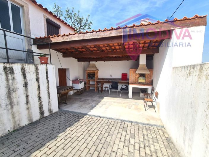Image No.21-3 Bed House for sale