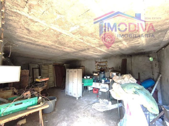 Image No.33-2 Bed House for sale