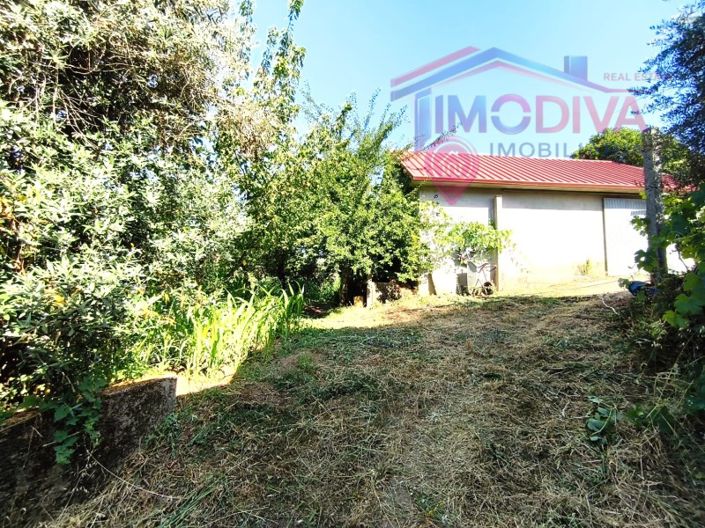 Image No.35-2 Bed House for sale