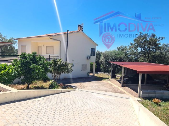 Image No.10-2 Bed House for sale