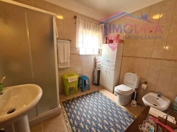 Image No.26-2 Bed House for sale