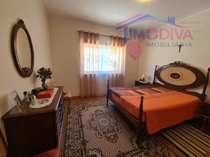 Image No.28-2 Bed House for sale