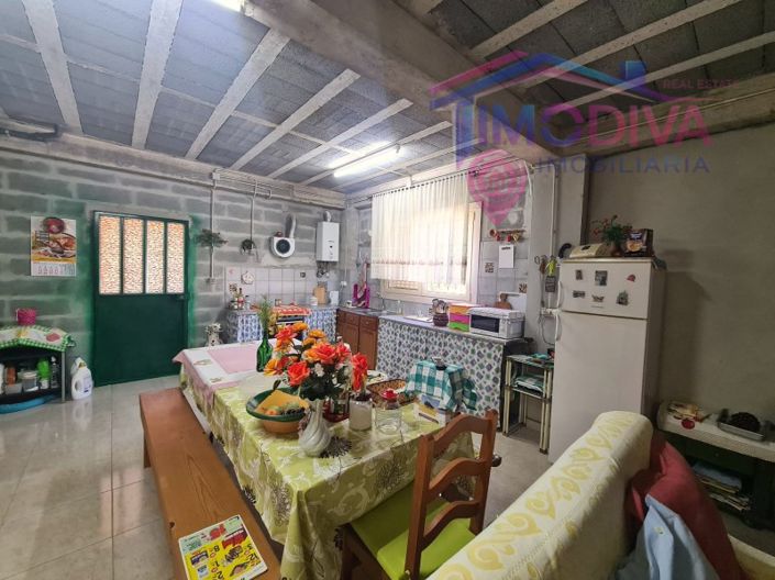 Image No.43-2 Bed House for sale