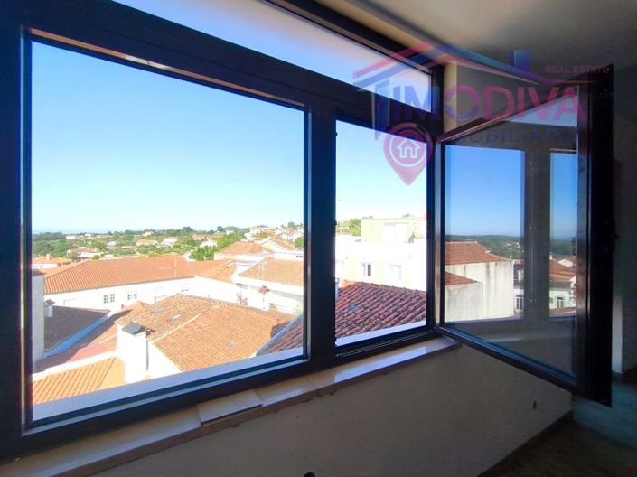 Image No.2-Appartement de 3 chambres à vendre à Figueiró dos Vinhos