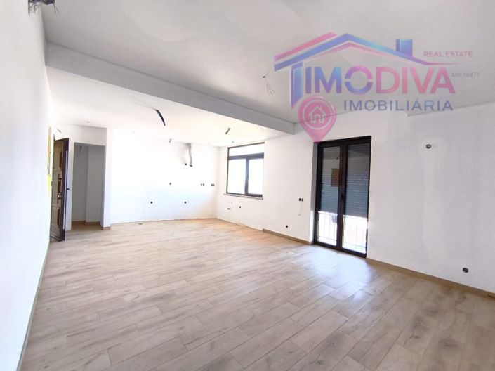 Image No.4-Appartement de 3 chambres à vendre à Figueiró dos Vinhos