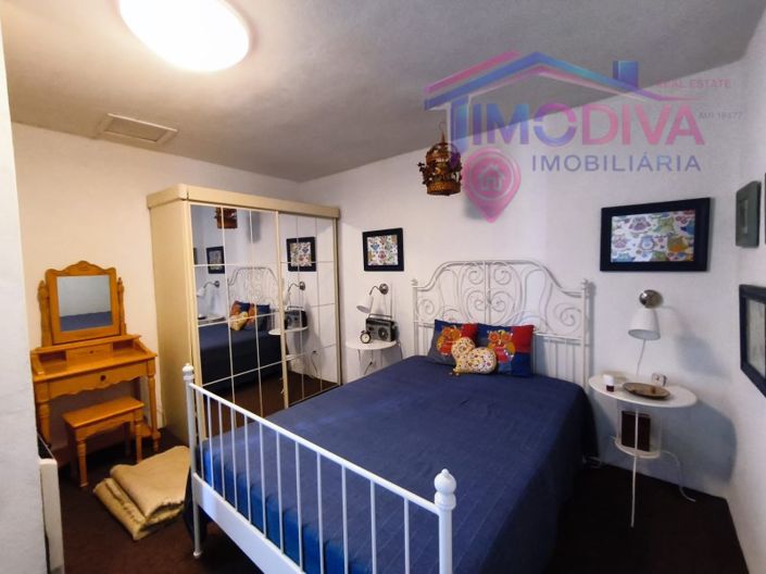 Image No.28-2 Bed House for sale