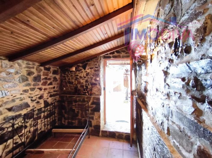 Image No.48-2 Bed House for sale