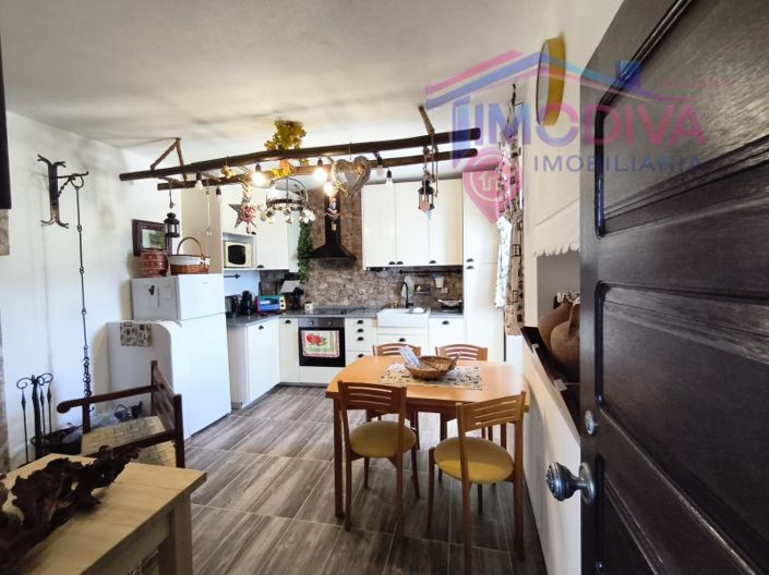 Image No.6-2 Bed House for sale