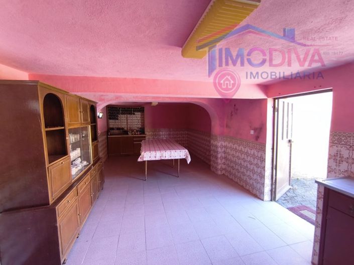 Image No.14-2 Bed House for sale
