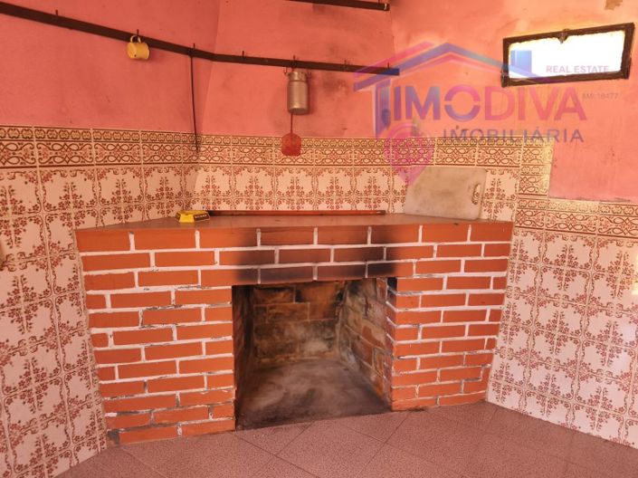 Image No.17-2 Bed House for sale