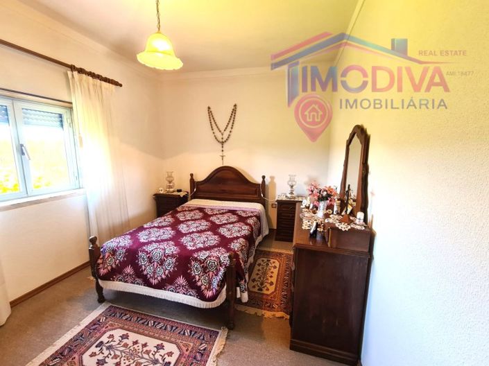 Image No.16-3 Bed House for sale