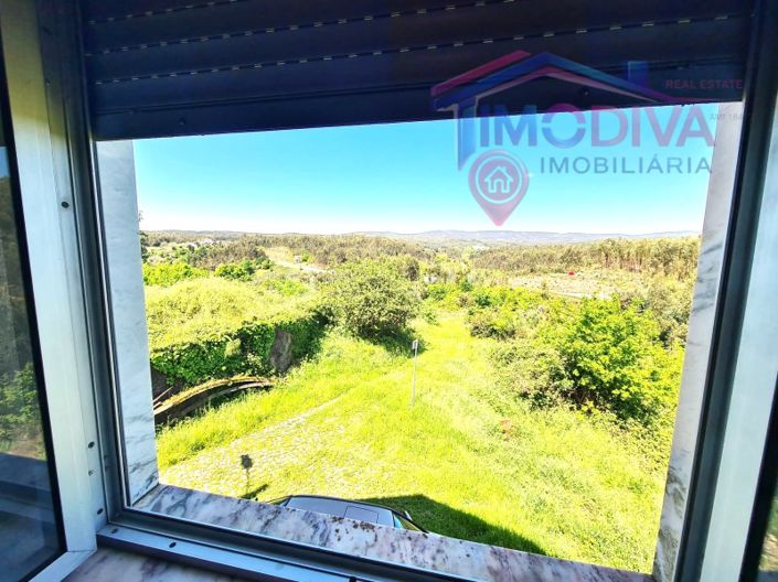 Image No.18-3 Bed House for sale