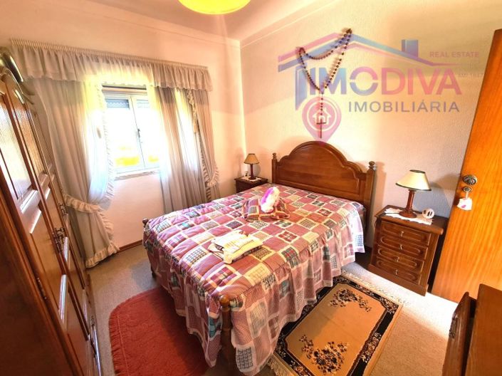 Image No.19-3 Bed House for sale