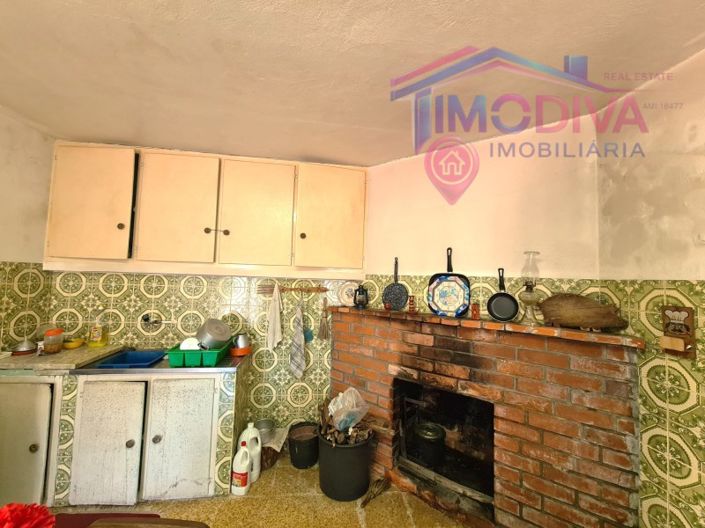 Image No.31-3 Bed House for sale