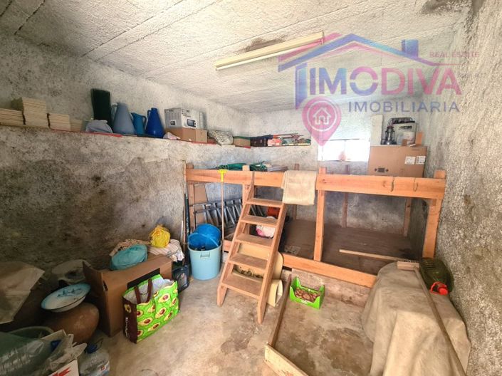 Image No.35-3 Bed House for sale