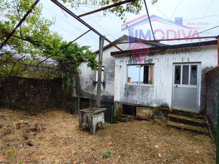 Image No.3-2 Bed House for sale