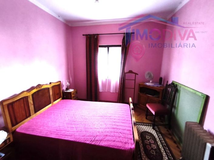 Image No.10-3 Bed House for sale