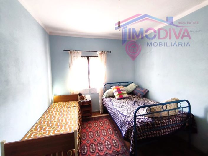 Image No.12-3 Bed House for sale