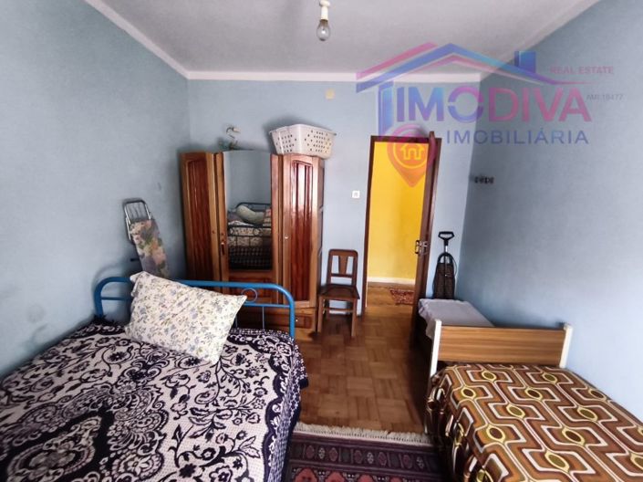 Image No.13-3 Bed House for sale