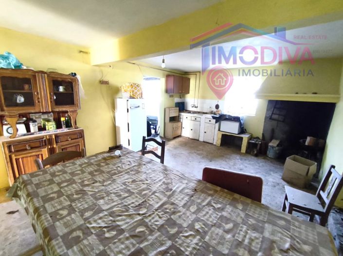 Image No.27-3 Bed House for sale