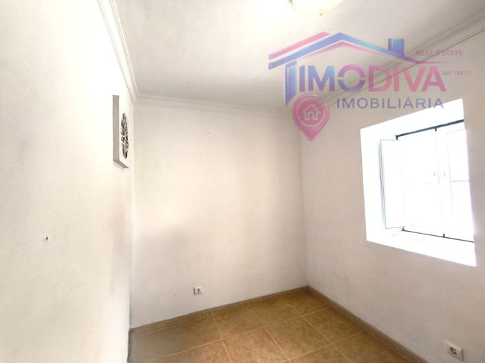 Image No.20-3 Bed House for sale