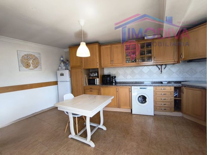 Image No.22-3 Bed House for sale