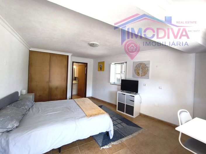 Image No.26-3 Bed House for sale